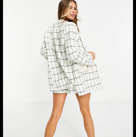 NWOT Asos Cotton and Linen White Grid Oversized Blazer - Picture 2 of 14